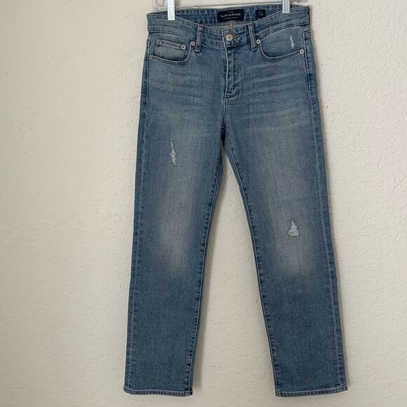 Lucky Brand Sweet Crop Distre Straight Blue Wash Denim Women’s Jeans Size 6/28 - Picture 1 of 11
